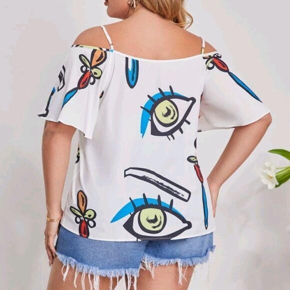 Stylish White Graphic Print Top OX - Picture 2 of 5